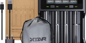 Cargador de batería XTAR VC4SL: Cargador USB-C, corriente de carga personalizable, prueba y recuperación de capacidad de la batería, compatible con baterías Li-ion y Ni-MH recargables